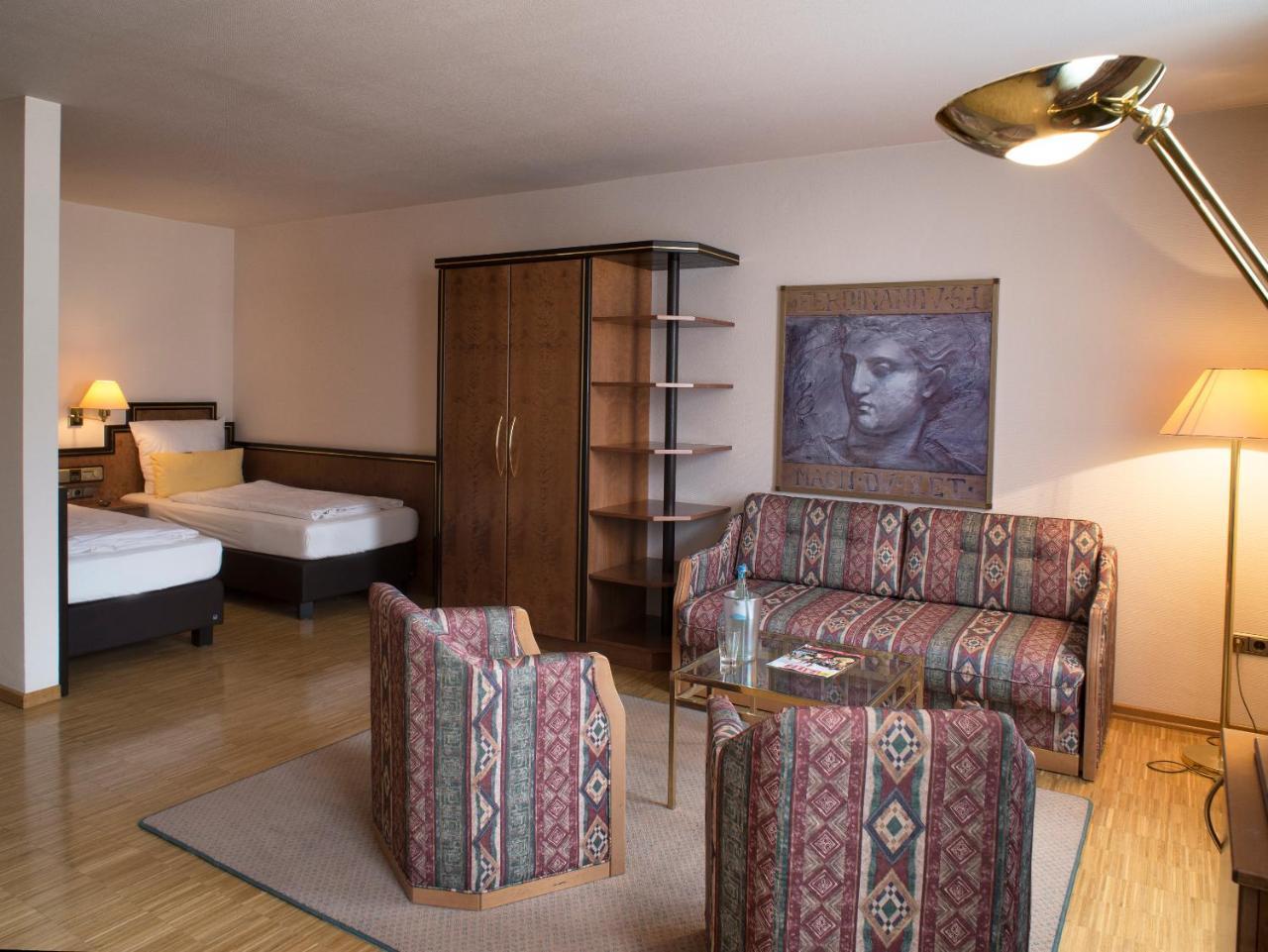 Posthaus Hotel Residenz Кронберг Экстерьер фото